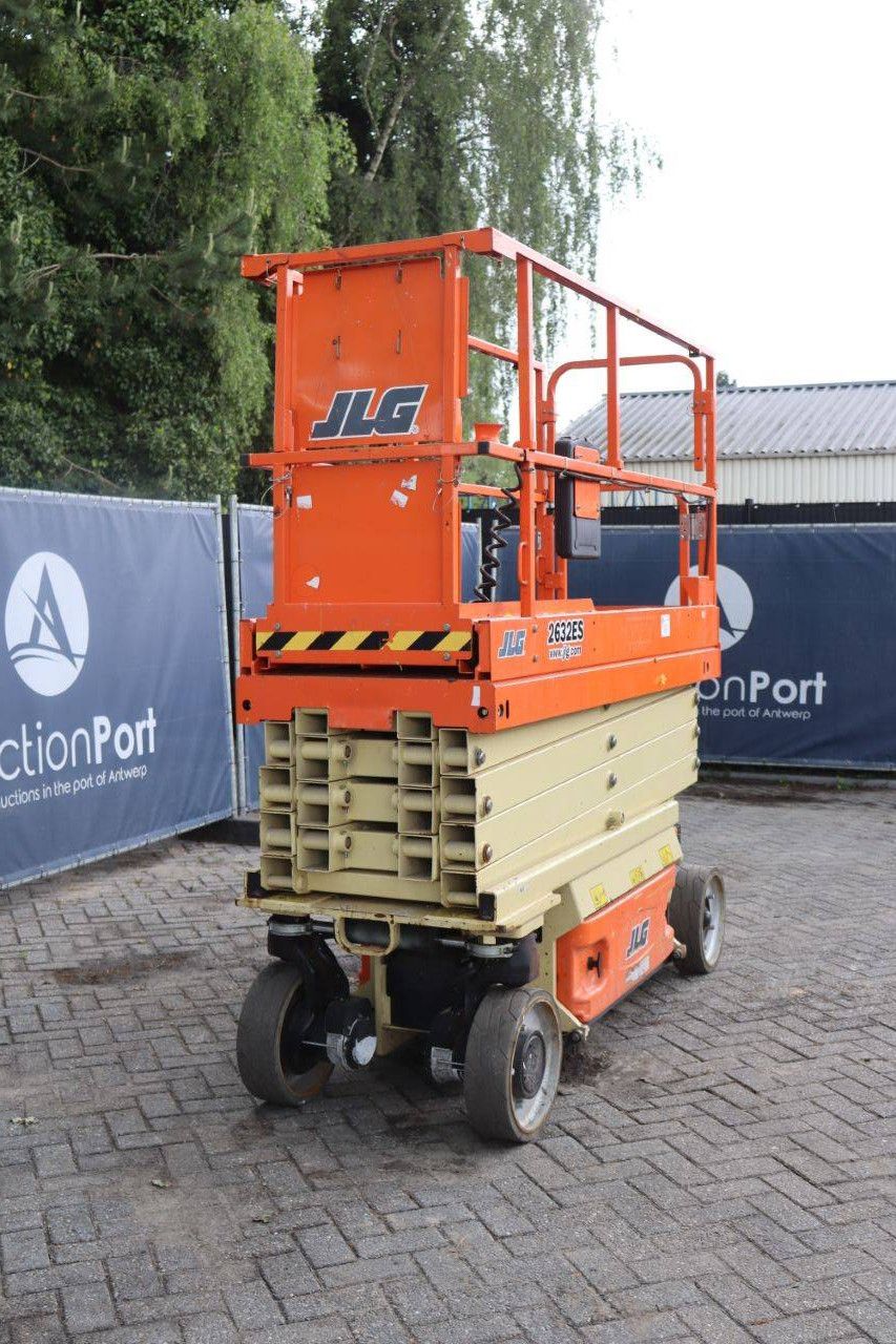 Scissor lift JLG 2632ES Electric 9.8m 2017