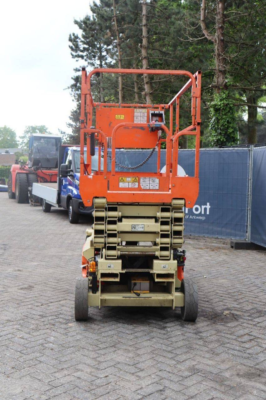 Scissor lift JLG 2646ES Electric 7.92m 2016