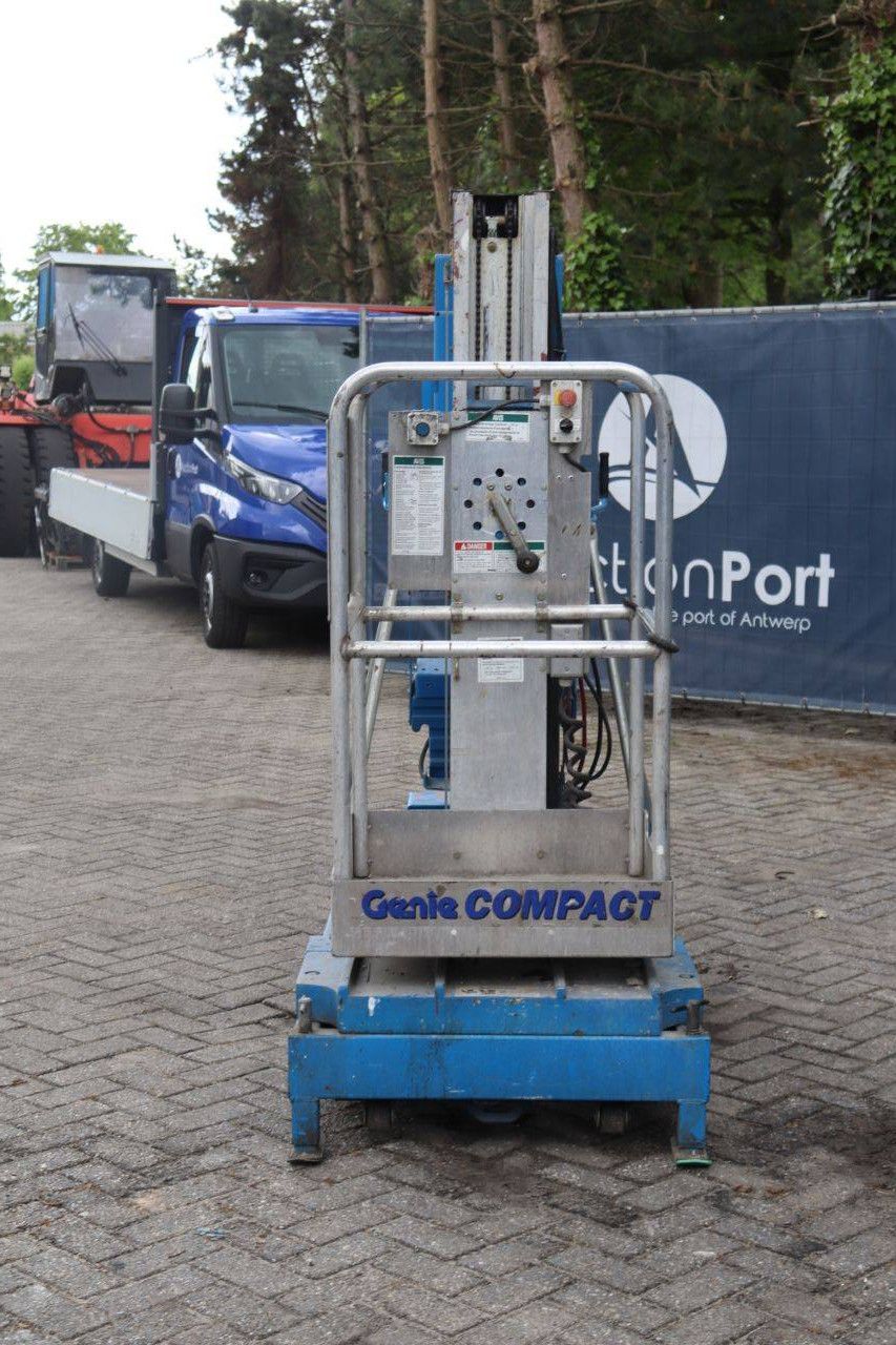 Genie IWPE-20S Electric Mast Lift 8.1m 2000