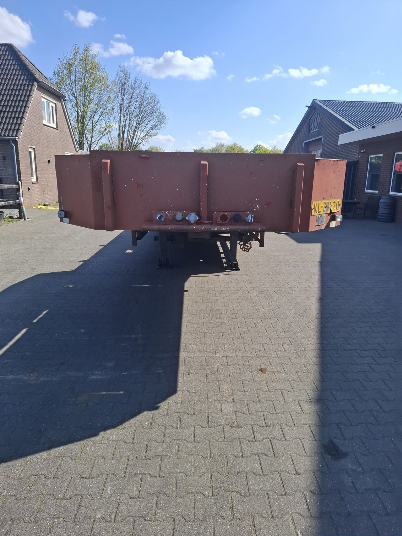 Broshuis semi dieplader