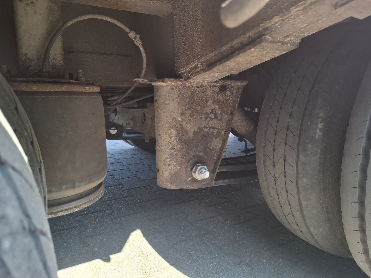 Broshuis semi dieplader