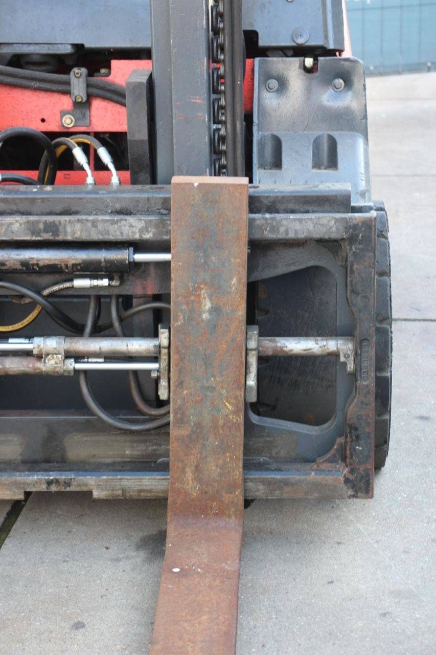 Linde E30-336/660 Electric Forklift 4.5m 2009
