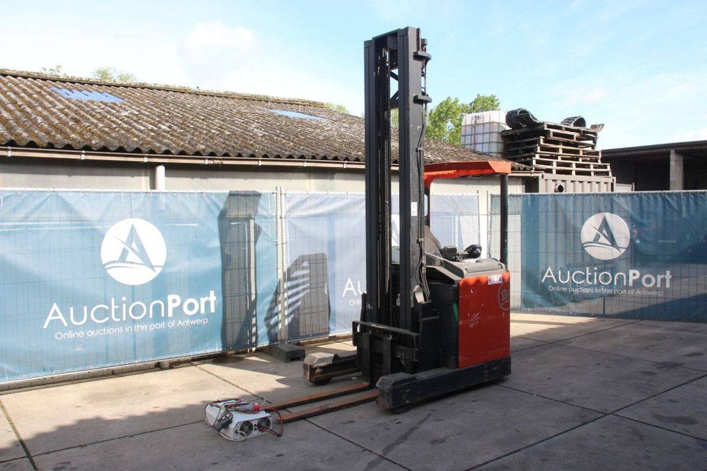 Reach truck BT RRB2 Electric 1600kg 8.0m 2008