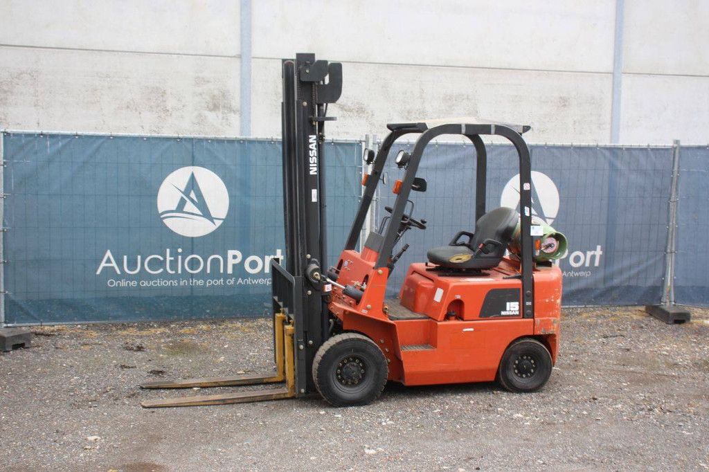 Gabelstapler Nissan J01A15 LPG 1500 kg 3,0 m