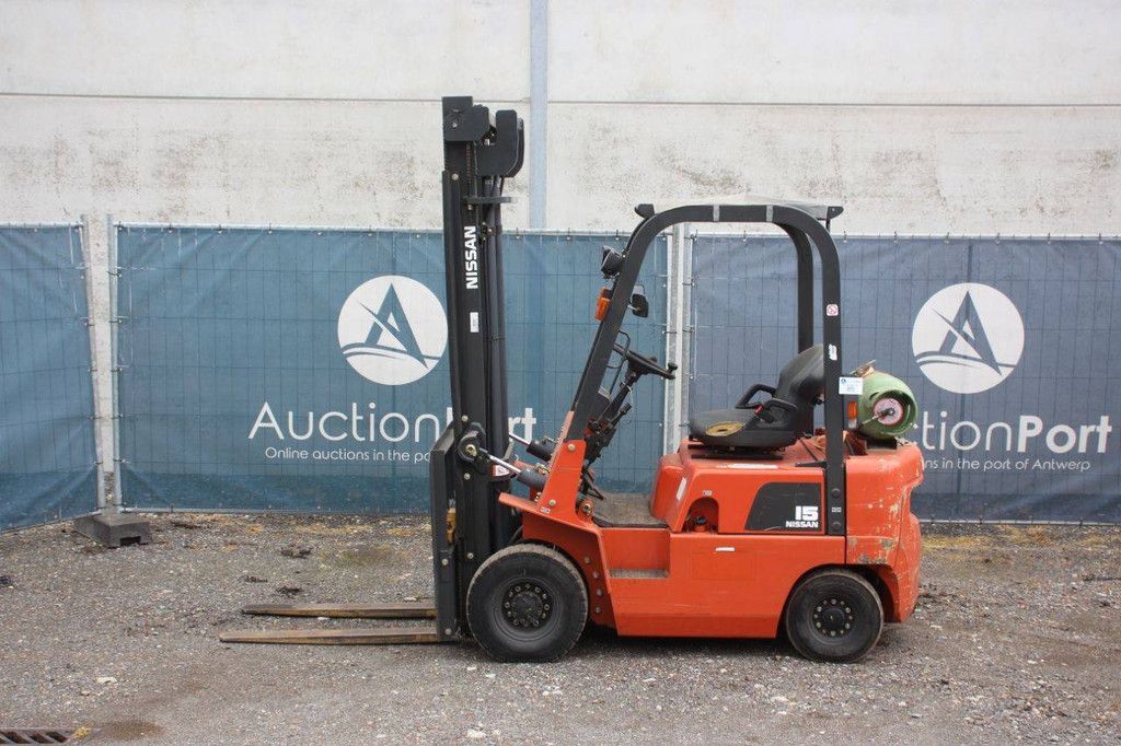 Gabelstapler Nissan J01A15 LPG 1500 kg 3,0 m