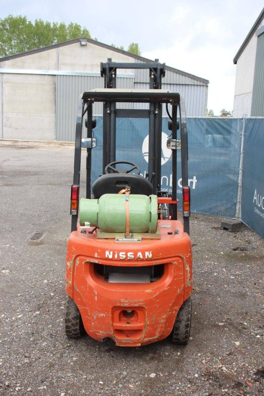 Gabelstapler Nissan J01A15 LPG 1500 kg 3,0 m