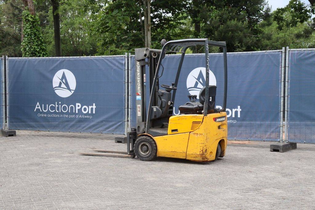 Gabelstapler Jungheinrich EFG300ZT Elektro 1000kg 3m 2003