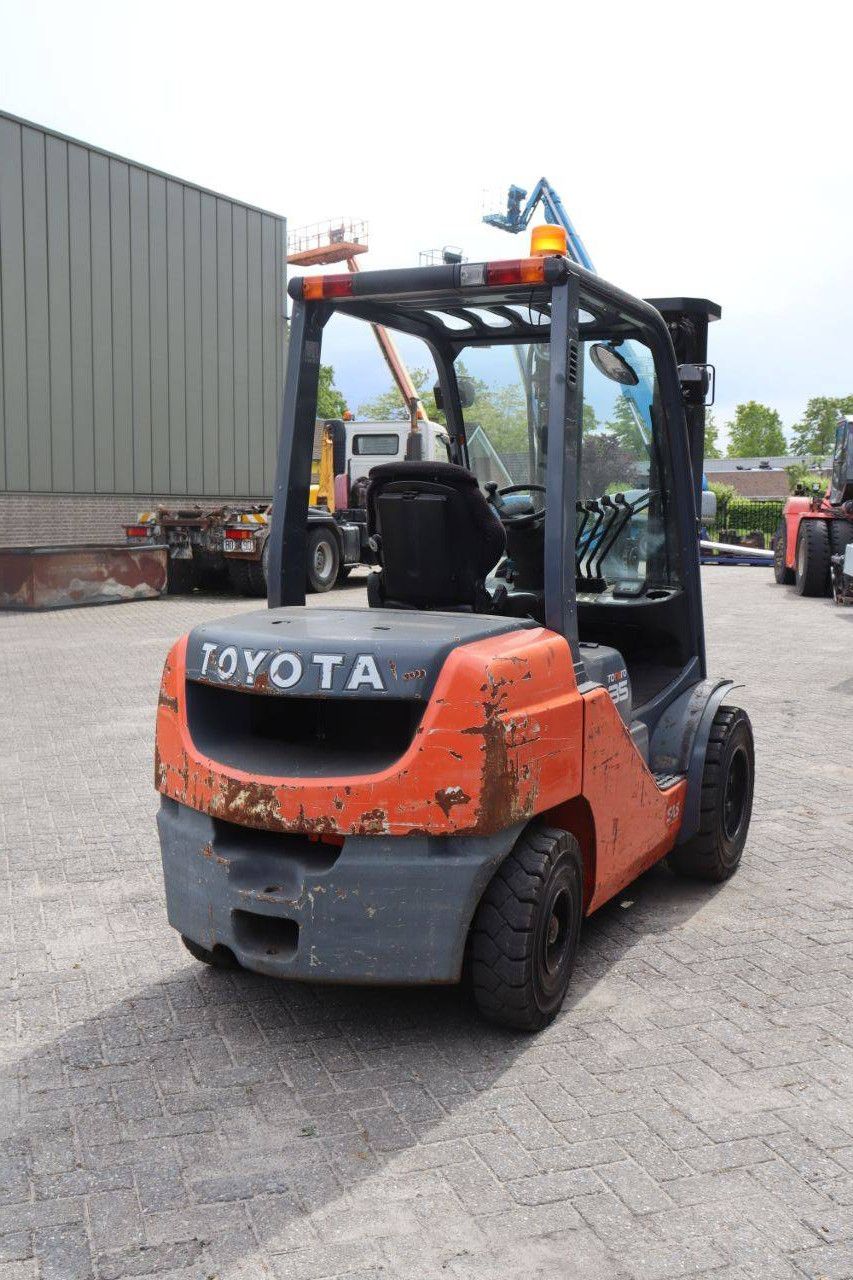 Heftruck Toyota 02-8FDF30 Diesel 3000kg 4.7m 2017