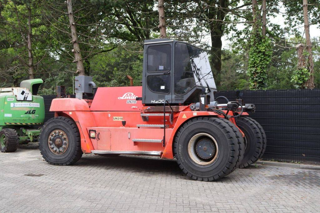 Linde H220 Diesel Rough-Terrain Forklift 22000kg 5.0m 2001