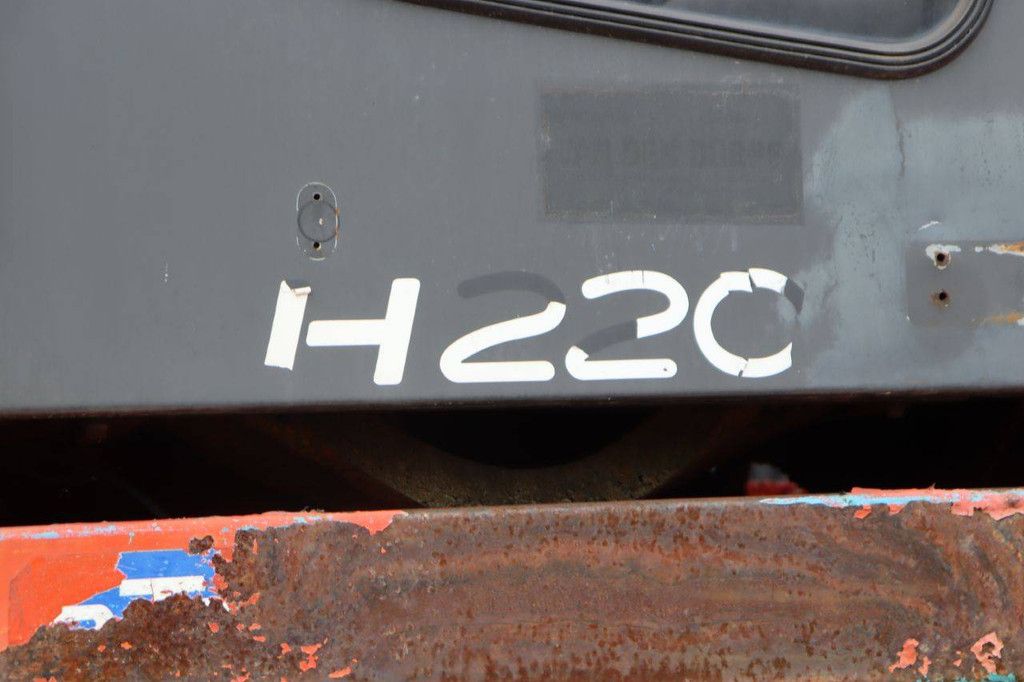 Linde H220 Diesel Rough-Terrain Forklift 22000kg 5.0m 2001