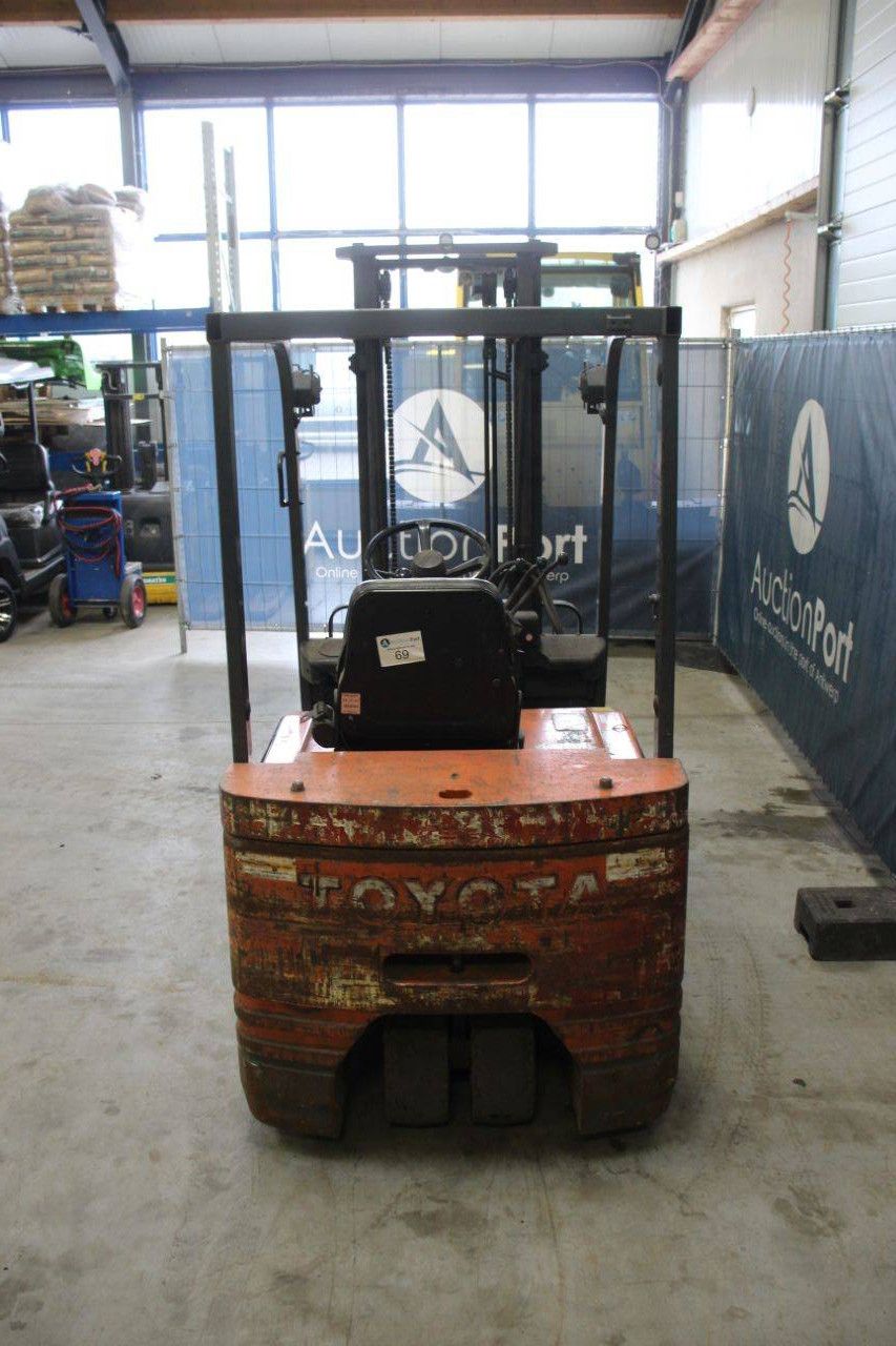Toyota 5FBE18 Electric Forklift 1750kg 3.5m 2000