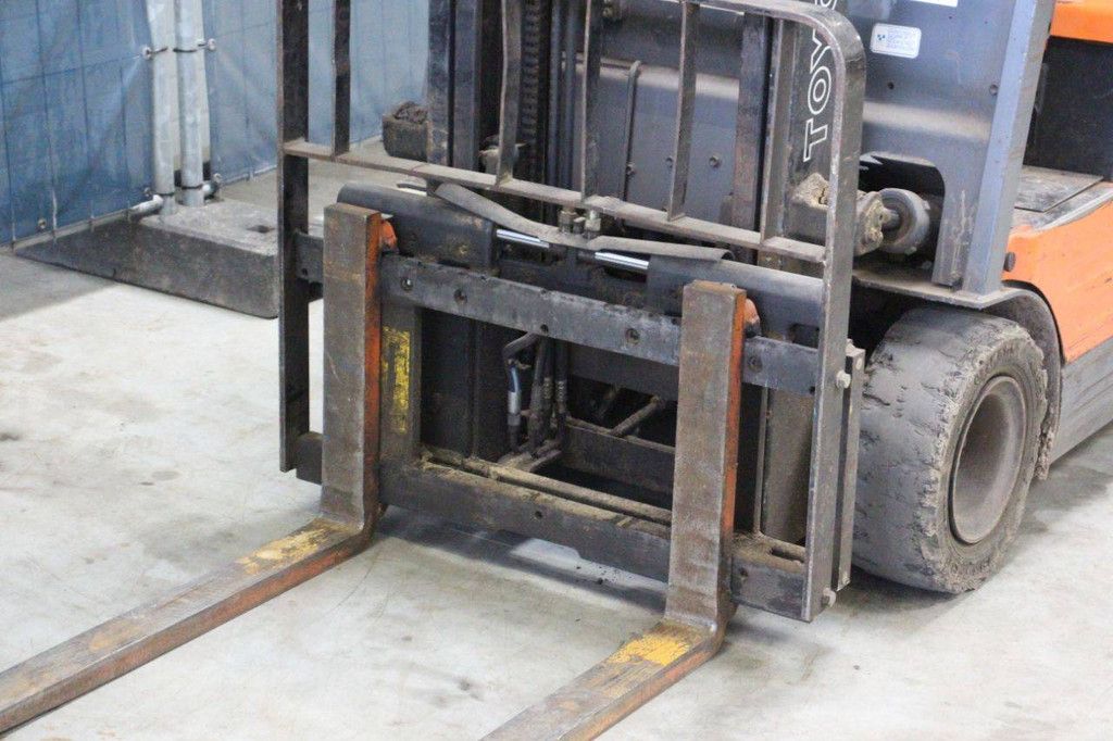 Toyota 5FBE18 Electric Forklift 1750kg 3.5m 2000