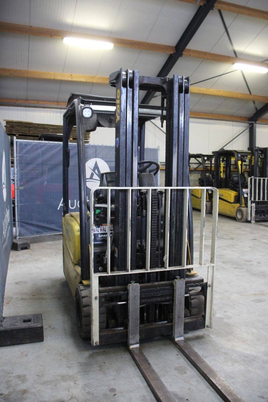 Forklift Yale ERP18VT Electric 1690kg 4.9m 2015