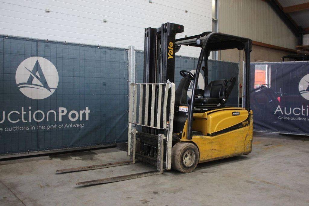 Gabelstapler Yale ERP18VT elektrisch 1690 kg 4,9 m 2018