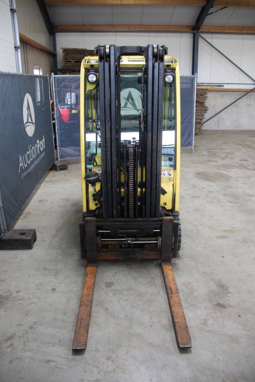 Gabelstapler Hyster J1.6XNT Elektro 1450kg 4,9m 2015