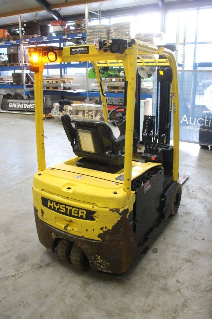 Gabelstapler Hyster J1.6XNT Elektro 1480kg 4,9m 2020