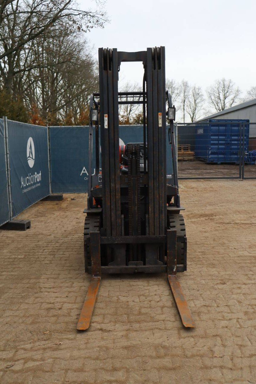 Doosan G25G-5 LPG Forklift 2500kg 5.99m