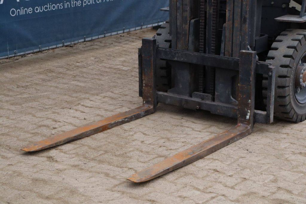 Doosan G25G-5 LPG Forklift 2500kg 5.99m