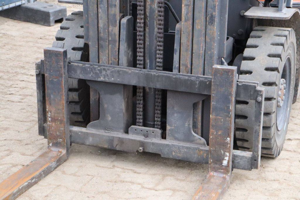 Doosan G25G-5 LPG Forklift 2500kg 5.99m