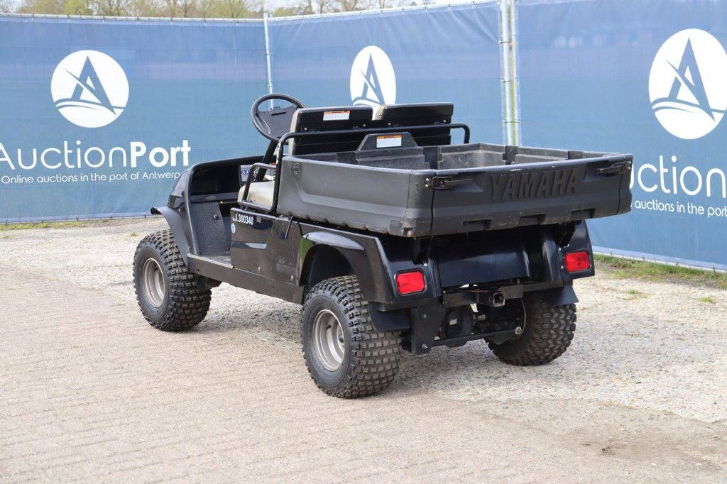 Gator Yamaha Utility Vehicle Benzine