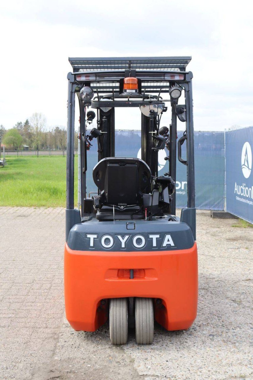 Toyota 8FBE18T Elektrogabelstapler 1800 kg 4,7 m 2021