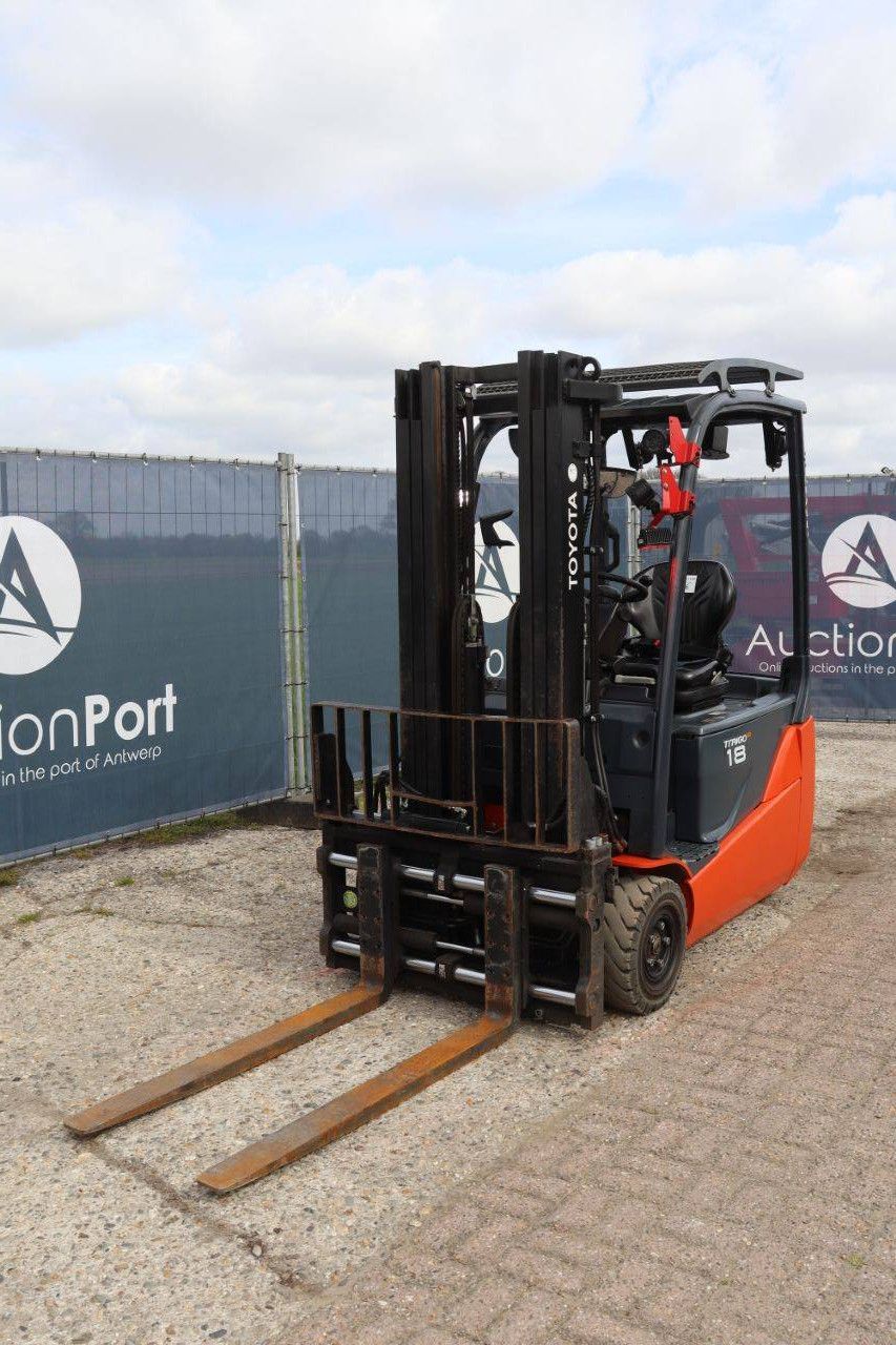 Toyota 8FBE18T Elektrogabelstapler 1800 kg 4,7 m 2021