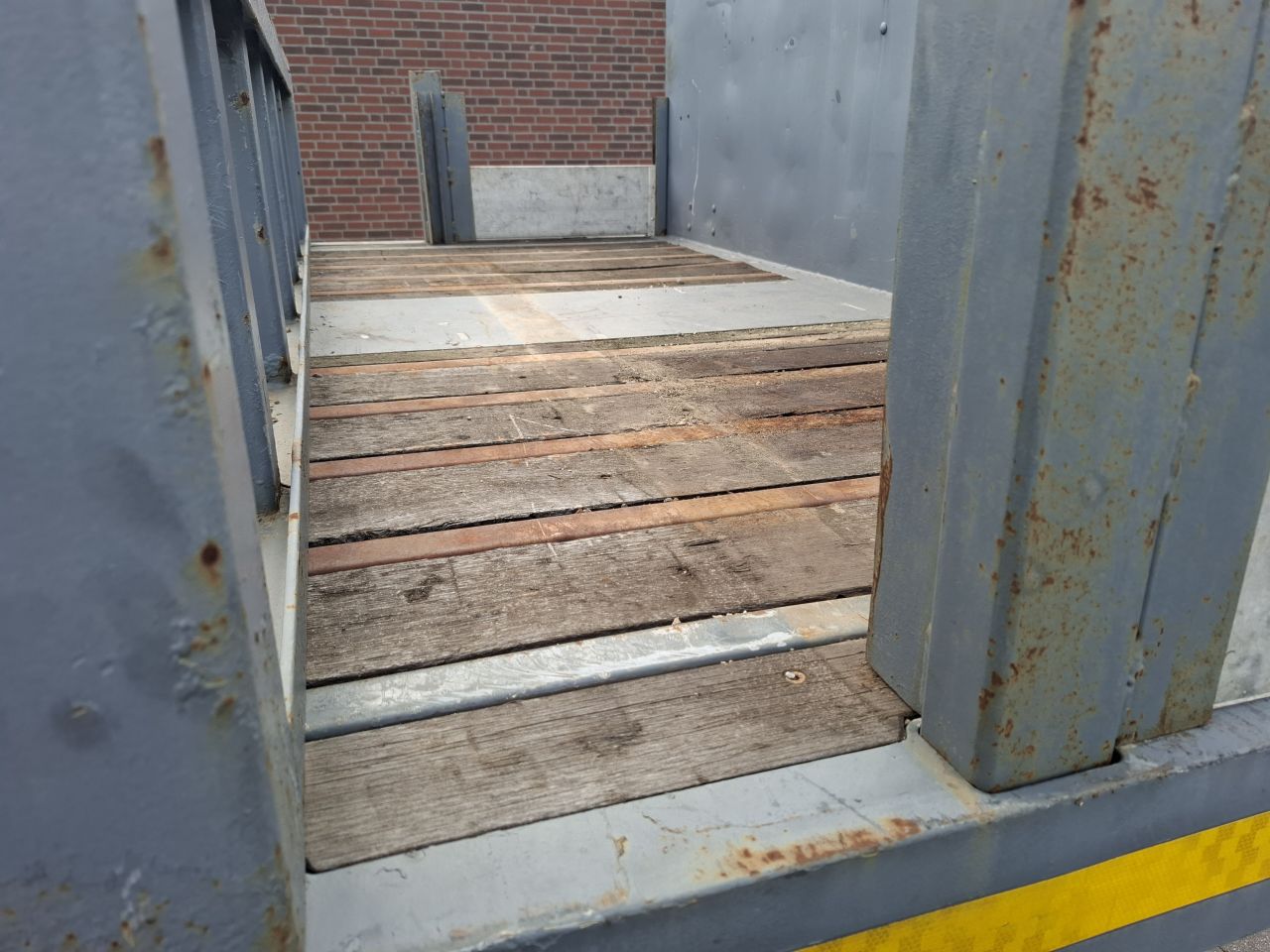 Floor semi dieplader