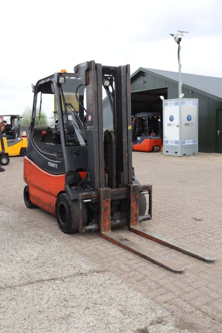 Heftruck Fenwick-Linde E30-03/600 Elektrisch 3000kg 4.4m 2011