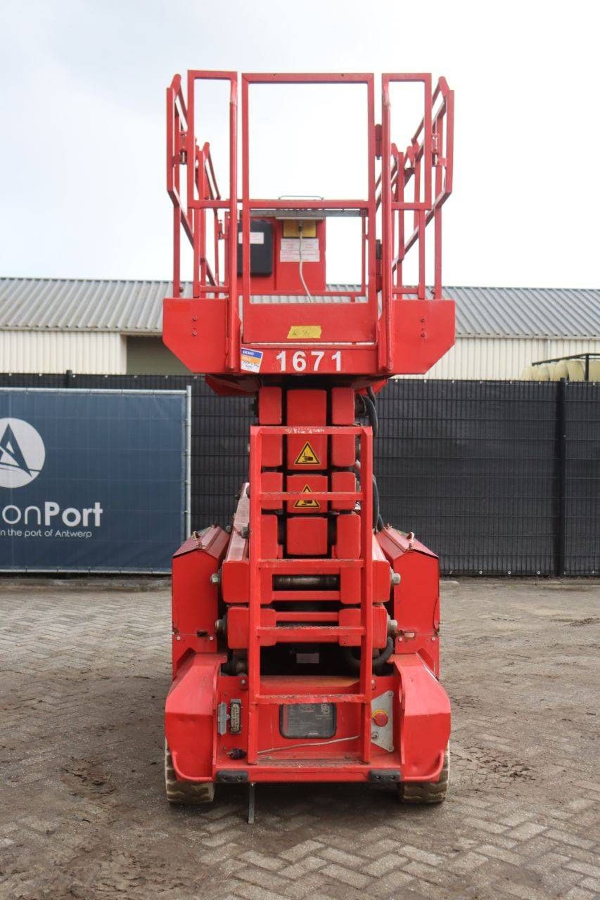 Electric Scissor Lift