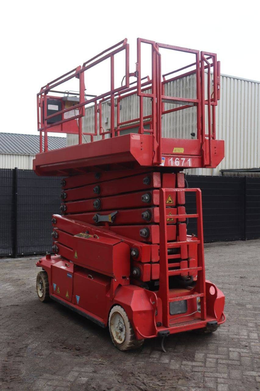 Electric Scissor Lift