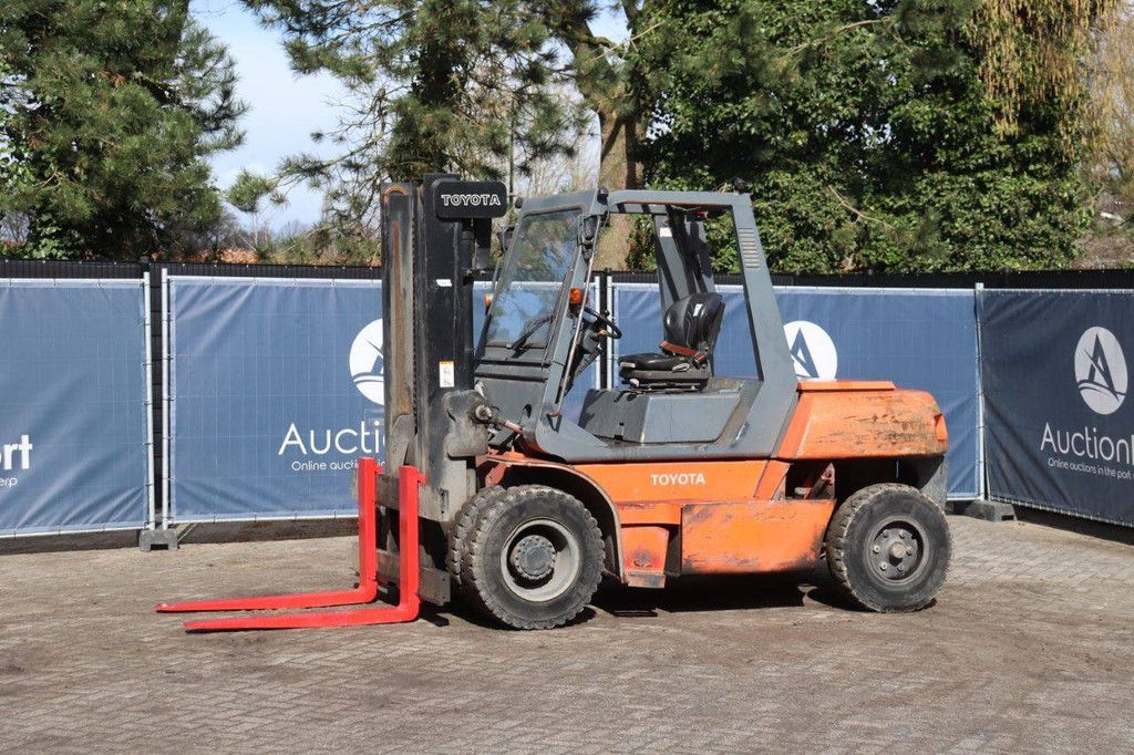 Heftruck Toyota Diesel 5500kg 3.0m 2005