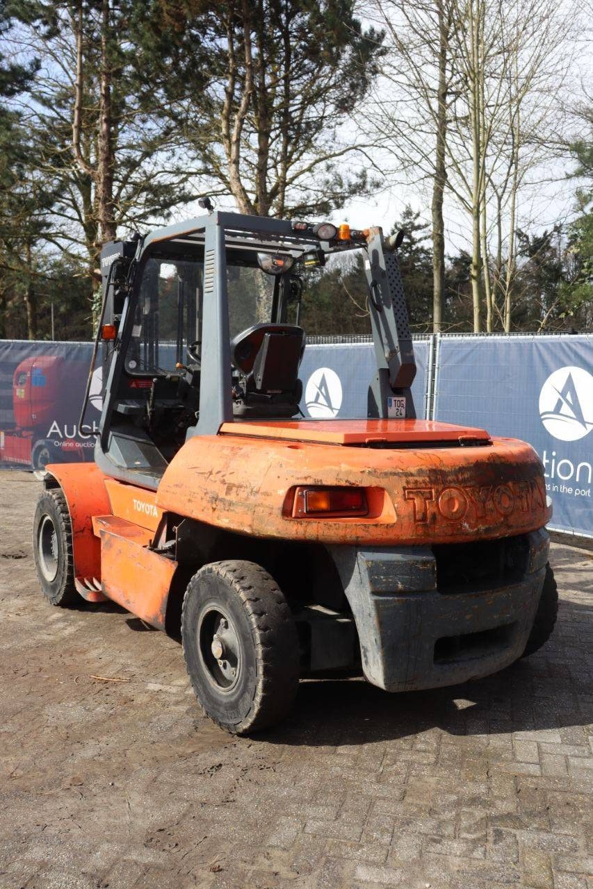 Heftruck Toyota Diesel 5500kg 3.0m 2005