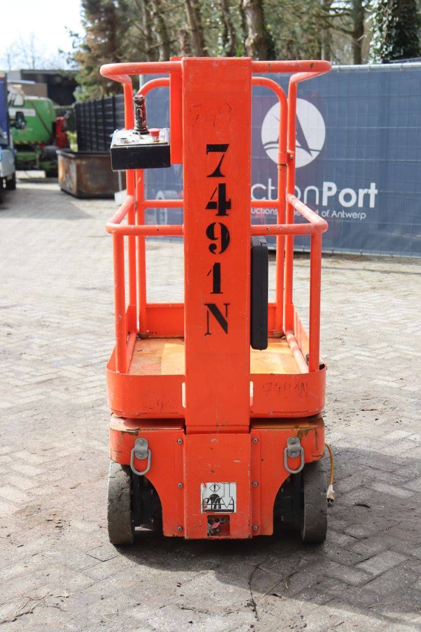 Mast Lift Snorkel M1230E Electric 5.6m