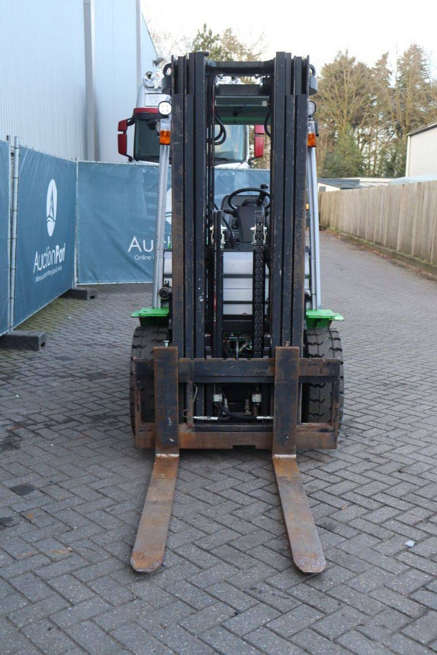 Forklift CESAB M330D Diesel 3000kg 4.5m 2015