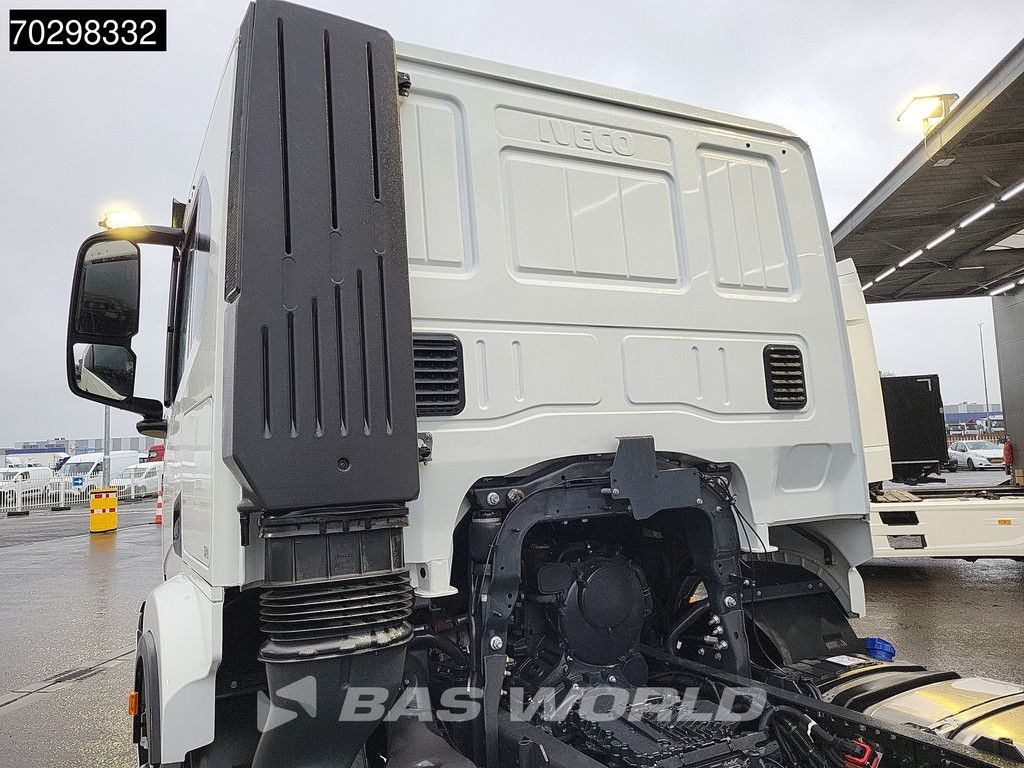 Iveco S-Way 340 4X2 NEW chassis! Automatic Navi ACC LED Euro 6