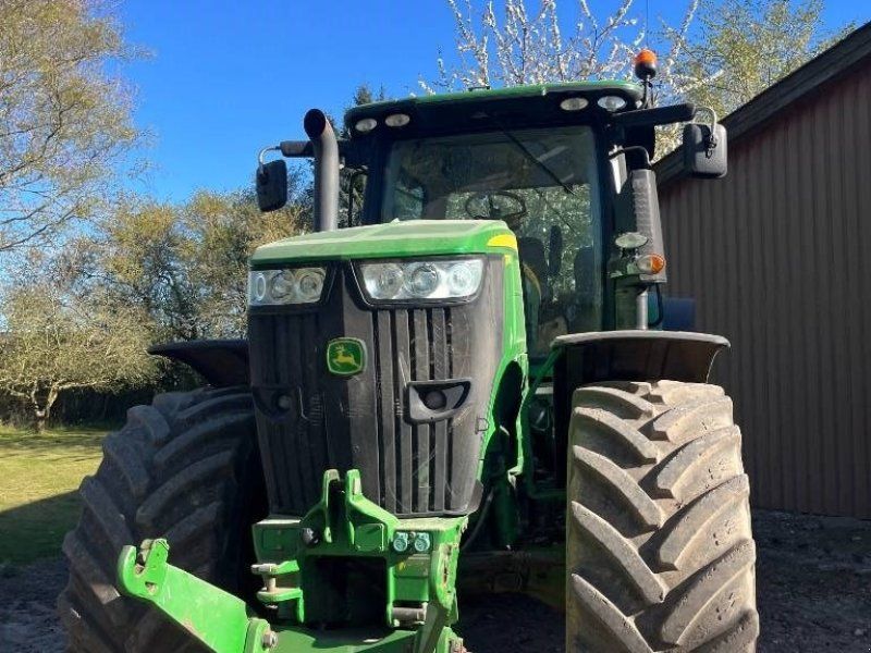 John Deere 7230 R