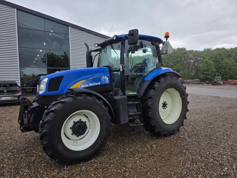 New Holland T6050 MED FRONTLIFT