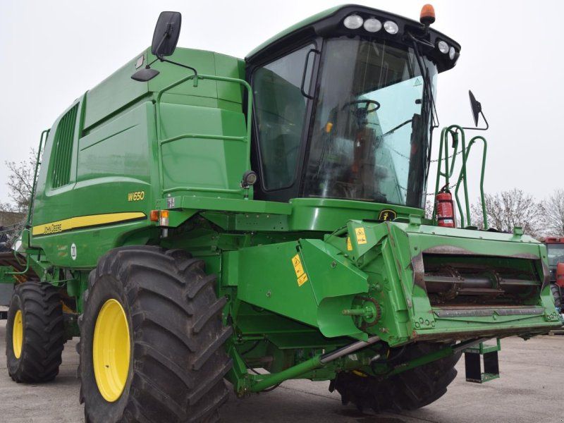 John Deere W 650