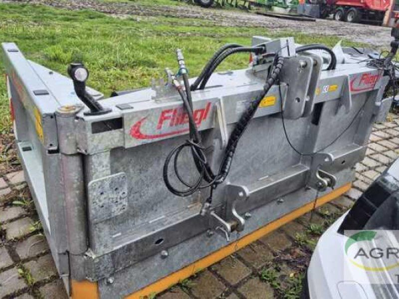 Fliegl RÄUM & SCHIEBESCHILD MAXI 5M