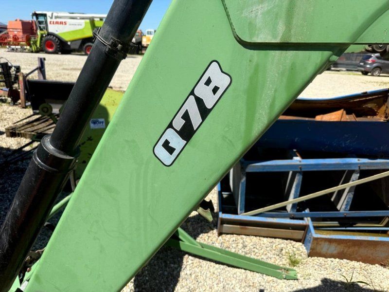 Quicke Frontlader Q78 & Frontladerkonsole für Fendt 724