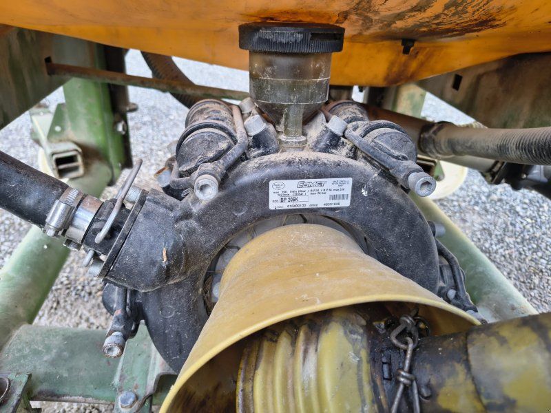 Amazone UF 800