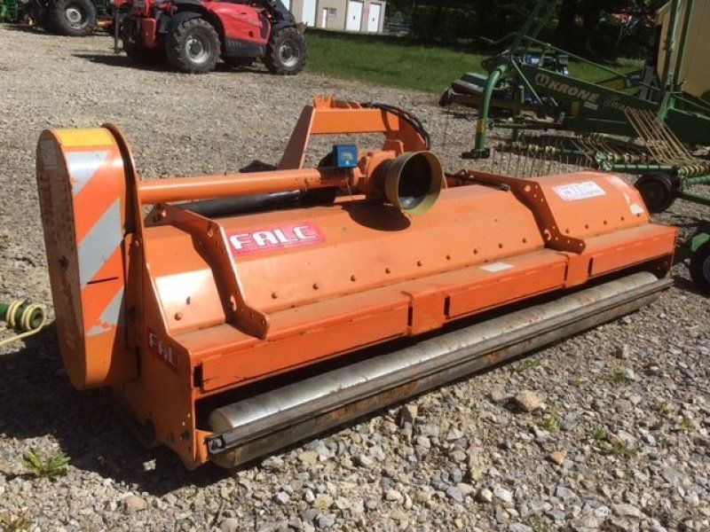 Falc 3000