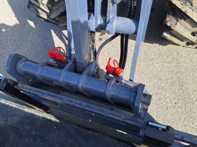 Eurotrac W12S