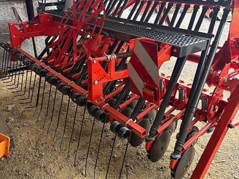 Kuhn Sitera 320D-24M + HRB 303D
