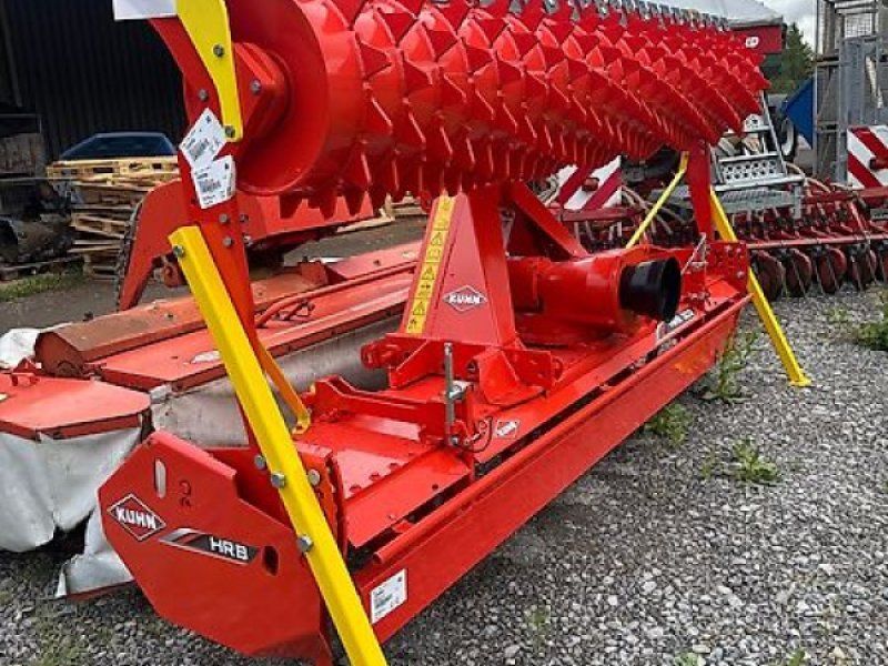 Kuhn Sitera 320D-24M + HRB 303D