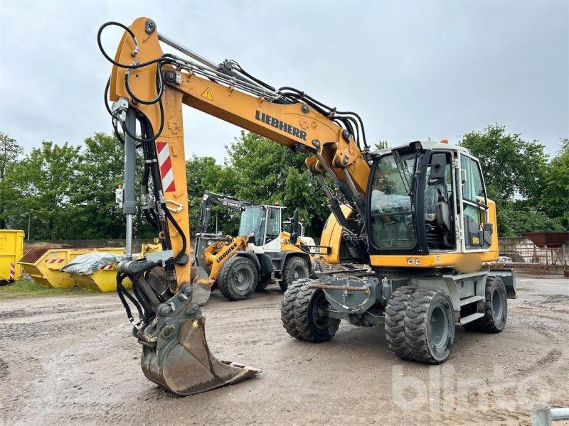 Liebherr A 913 Compact Litronic
