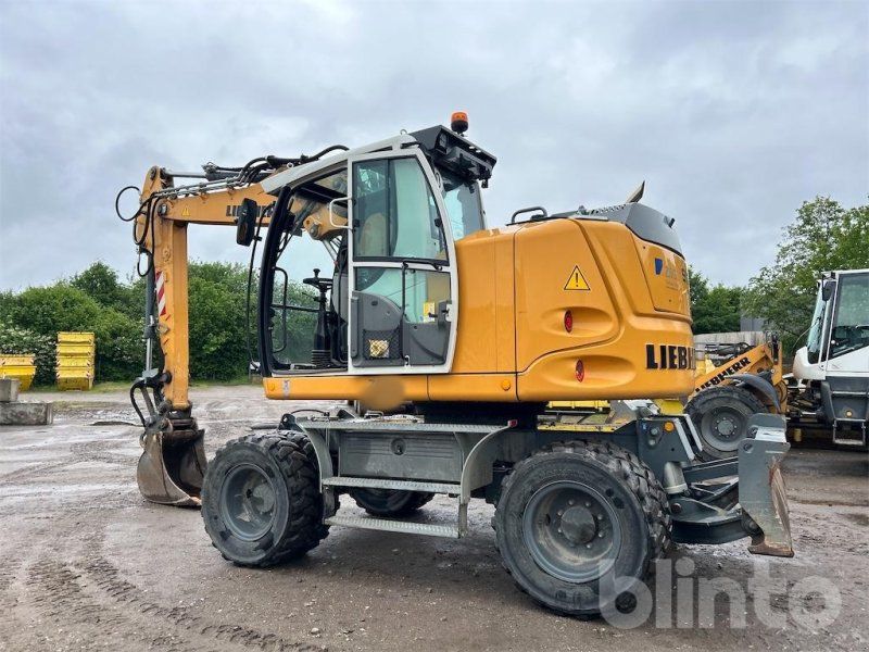 Liebherr A 913 Compact Litronic