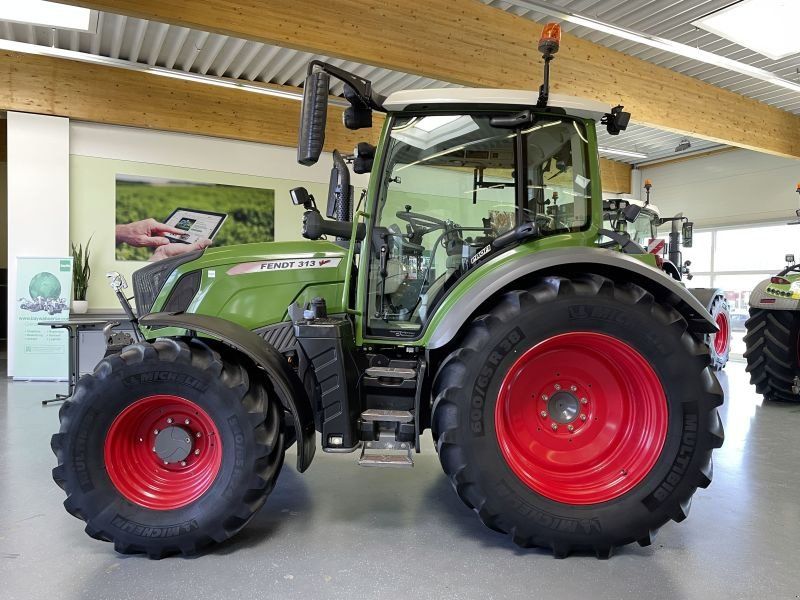 Fendt 313 VARIO S4 PROFI