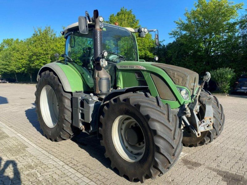 Fendt 724 PROFI
