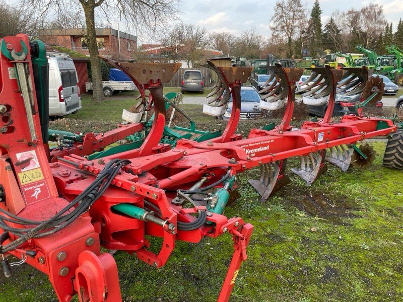 Kverneland 100-300 Packomat